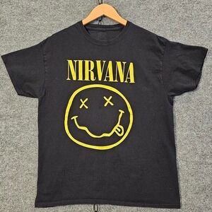 Nirvana band t-shirt‎
